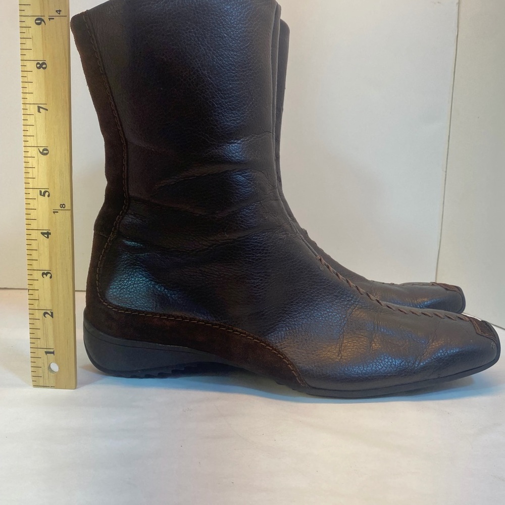 Elegant Brown Leather Women's Square Toe Boots Size 10 - Picture 9 of 12